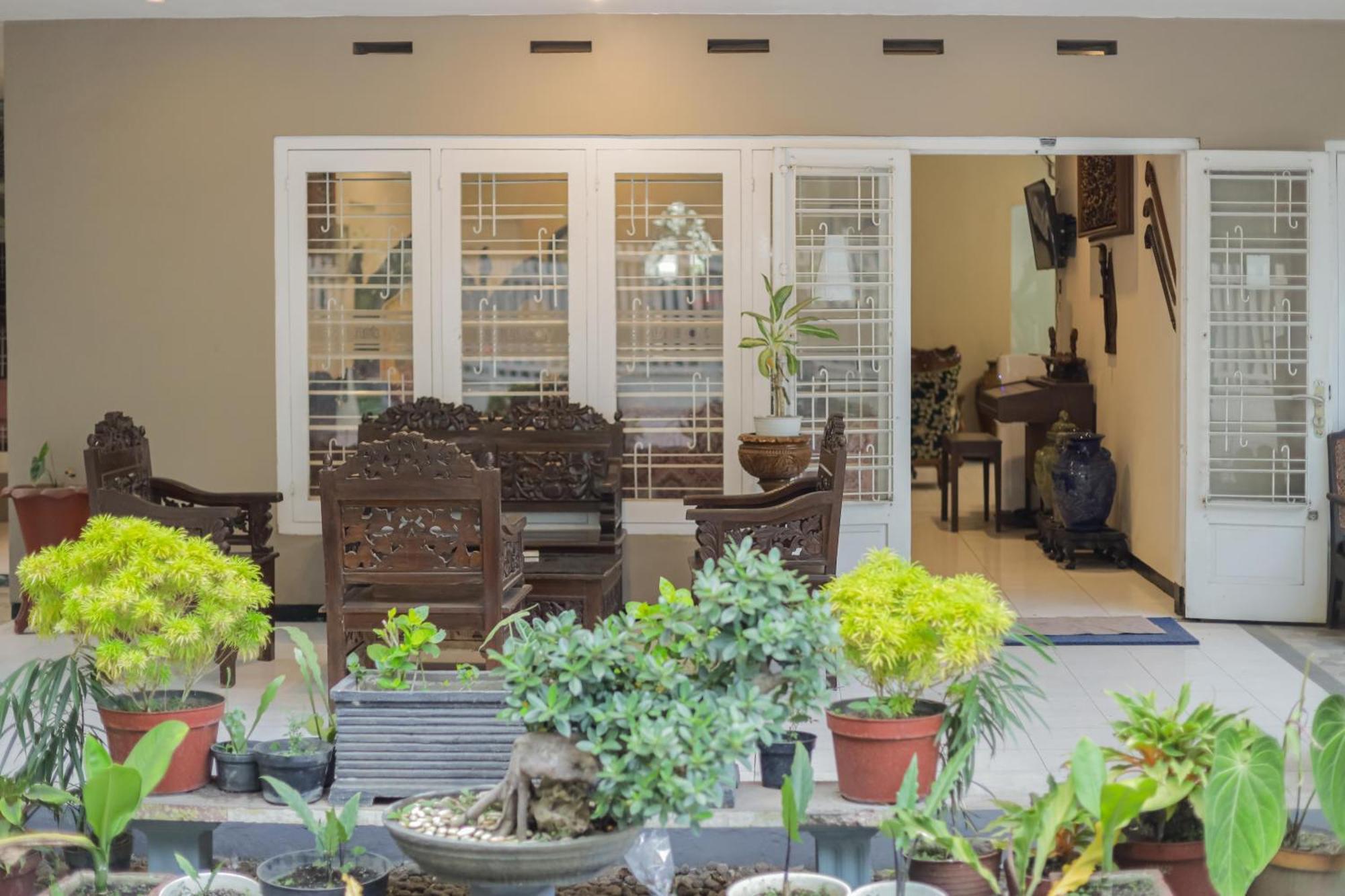 Reddoorz Plus At Swun Stay Raya Langsep Malang Exterior foto