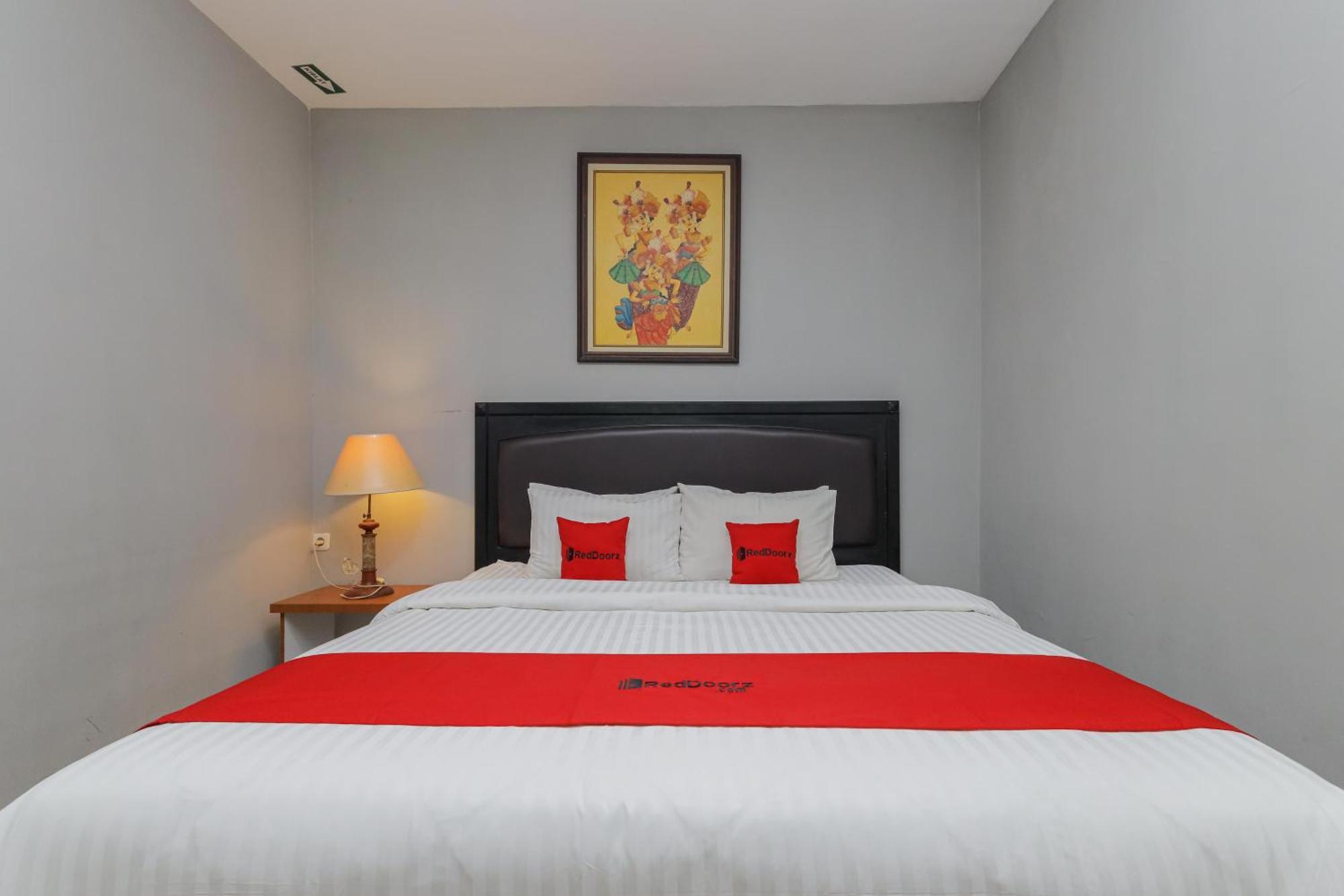 Reddoorz Plus At Swun Stay Raya Langsep Malang Exterior foto